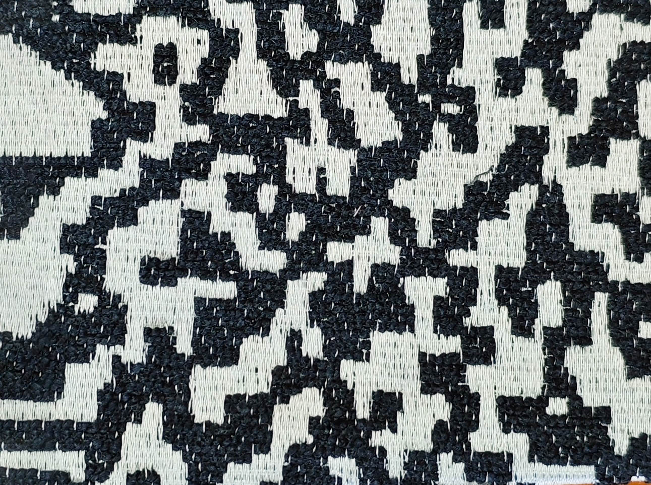 HF250386-05