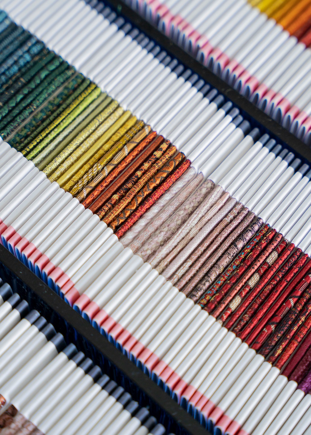 COLOR BOX 3